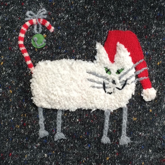 2/$15 🌸 Northern Isles sweater - Picture 3 of 3